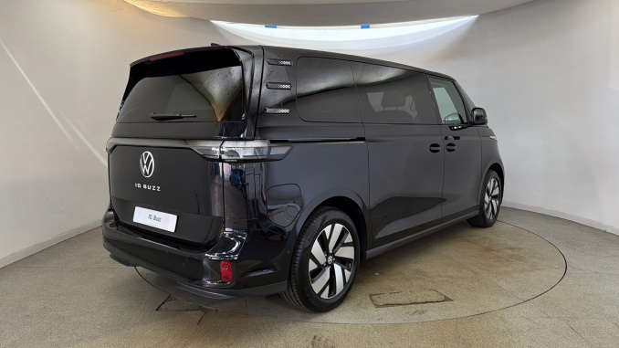 Volkswagen ID. Buzz 210kW Life Pro 86kWh 5dr LWB Auto [7 Seat] Electric Estate - Image 11